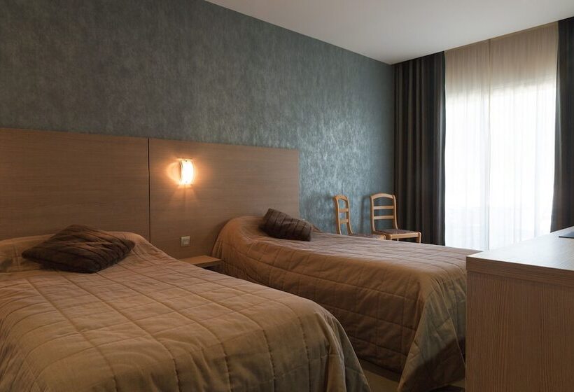 اتاق استاندارد, The Originals City, Hôtel De France, Bessinessurgartempe