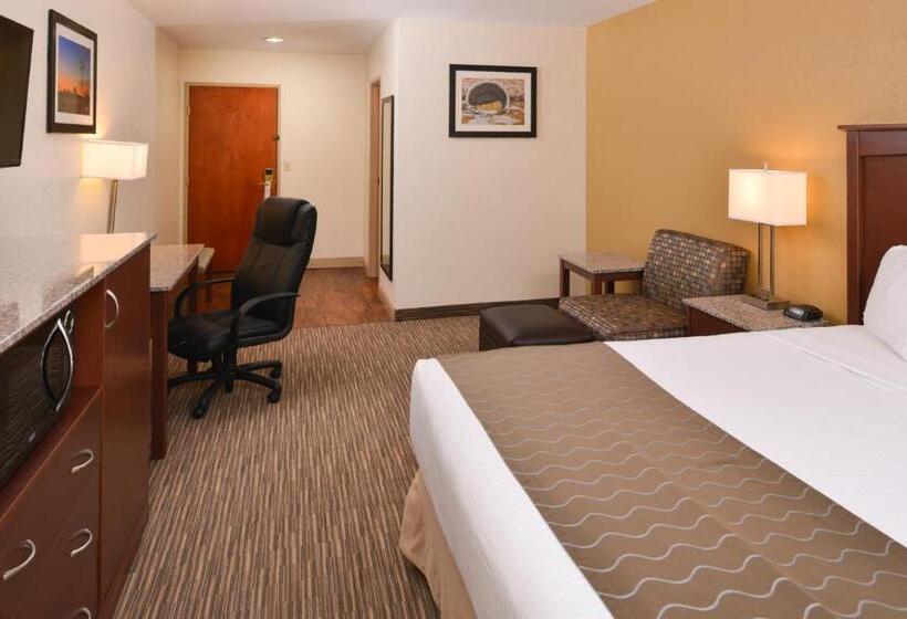 キングサイズベッドのデラックスルーム, Best Western Executive Inn & Suites