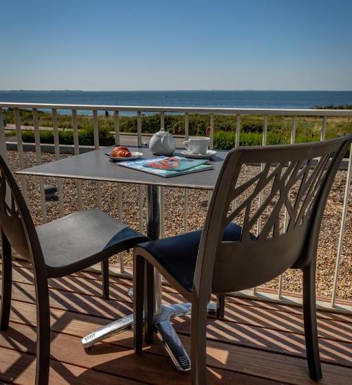 Номер Стандарт Вид на Море, Hôtel L Albatros