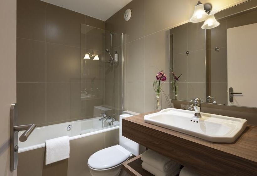 اتاق استاندارد چهار تخته, Maison Barbillon Grenoble