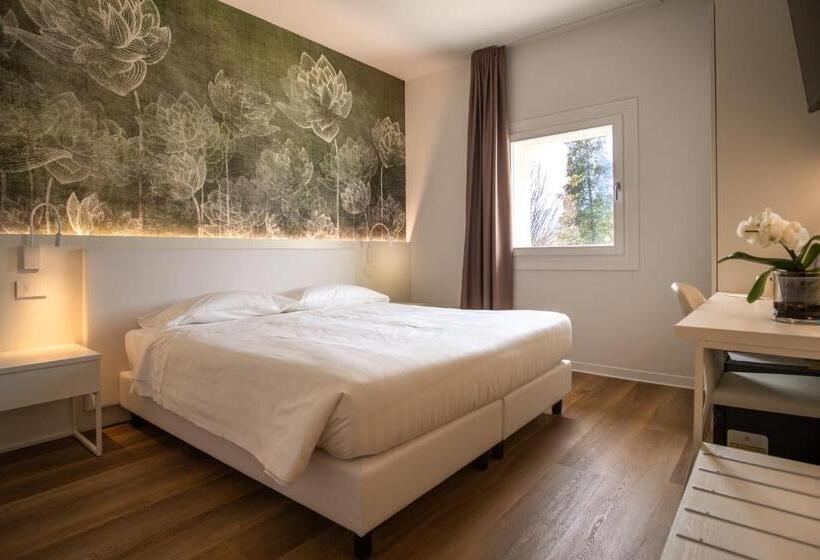 Номер Стандарт, Villa I Pini