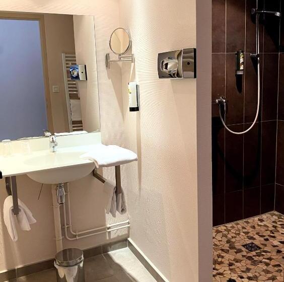 اتاق استاندارد, Logis Hôtel Des Deux Forts