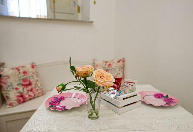 Номер Стандарт, B&b Al Portone