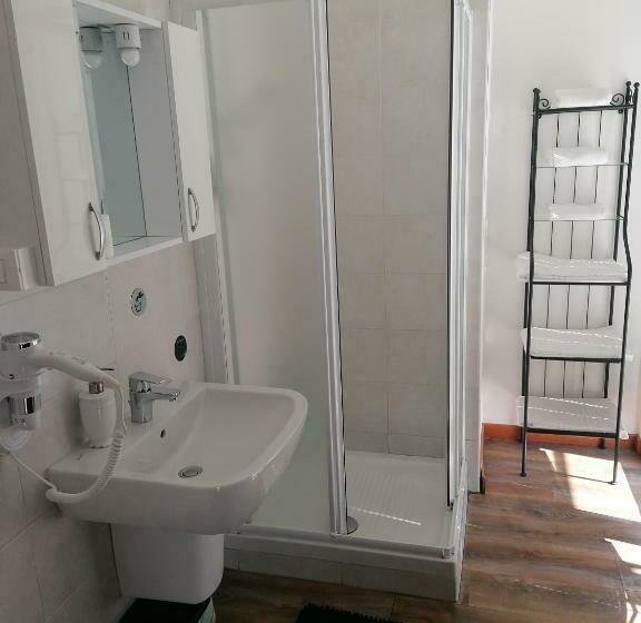 اتاق استاندارد, Bgy Airport Guesthouse