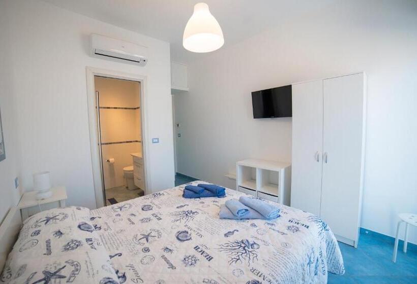 اتاق استاندارد با تخت بزرگ, B&b Il Capitano