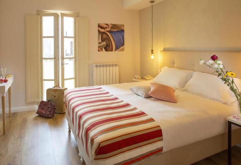 Номер Стандарт с Балконом, Corteviva Boutique B&b