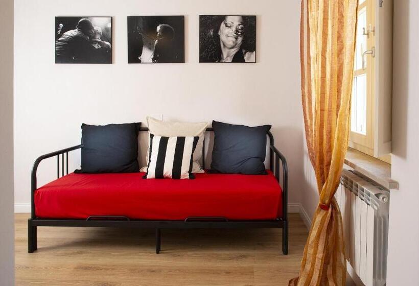 Полулюкс, Corteviva Boutique B&b
