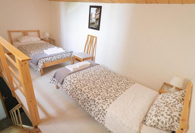 اتاق اجرایی سه نفره, Al Qatta Bed & Breakfast