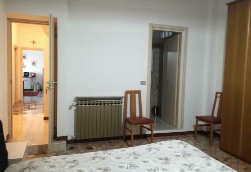 Номер Стандарт, B&b Luna