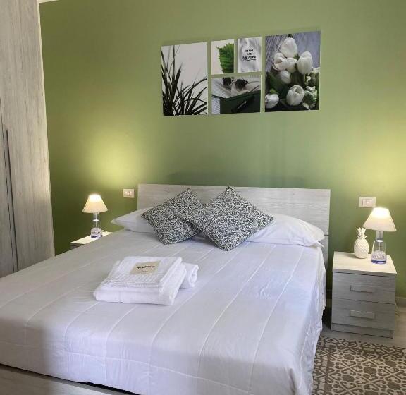 استودیوی استاندارد, Corte 22 B&b E Appartamenti