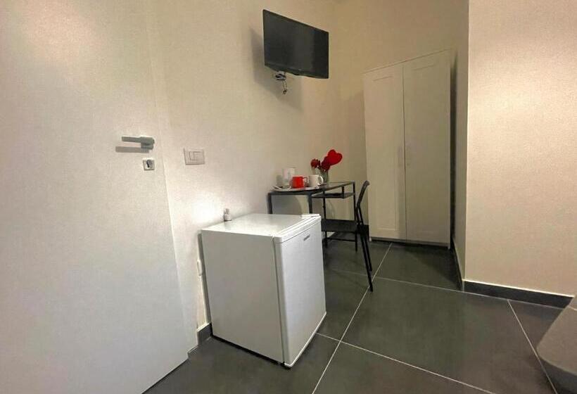 اتاق استاندارد با بالکن, B&b La Fenice