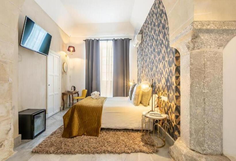 スタンダードルーム, Catedral Suites Jerez