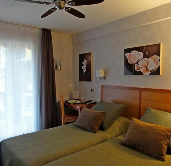 Номер Комфорт, Hôtel Princess