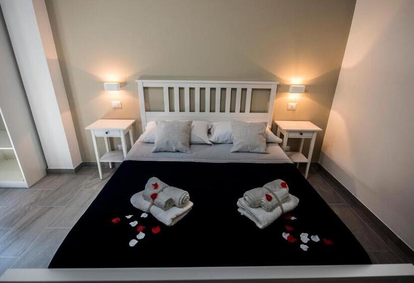 اتاق لوکس, Cosmo Rooms A Pochi Passi Da Tropea