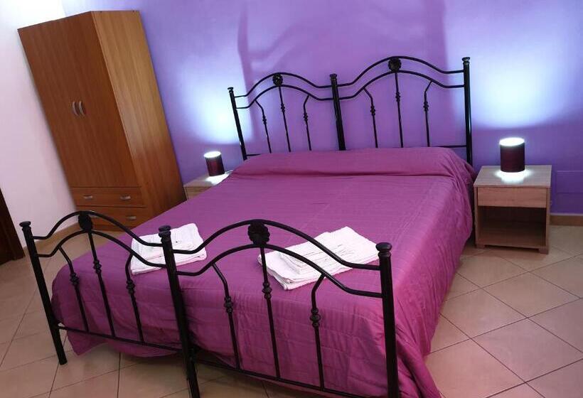 اتاق استاندارد سه نفره, Beb Al Porto Da Joseph