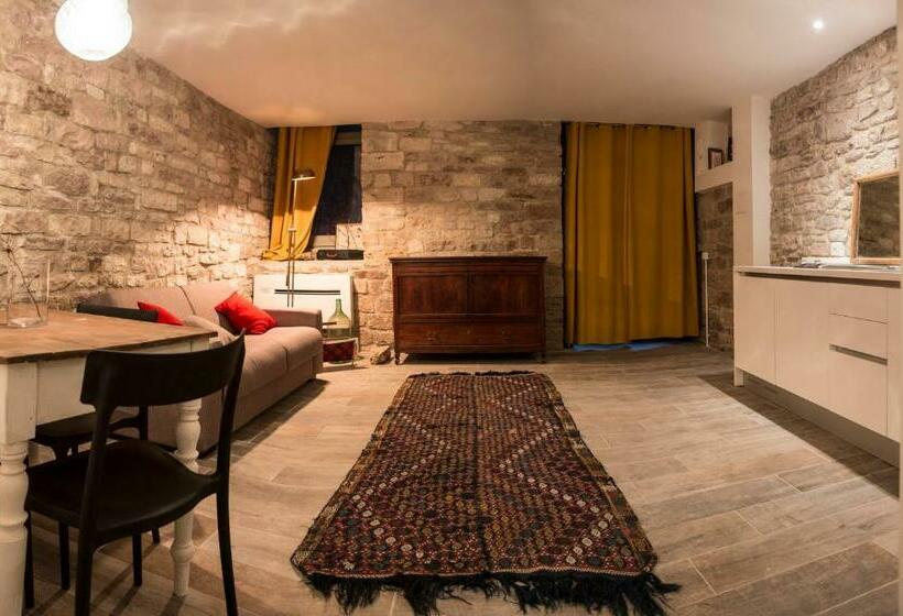 اتاق استاندارد, Residenza La Corte Assisi