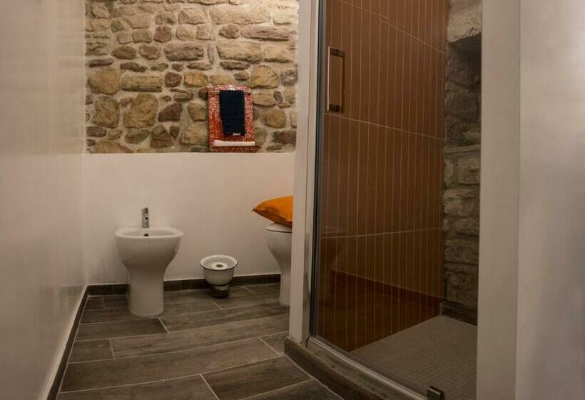 اتاق استاندارد, Residenza La Corte Assisi