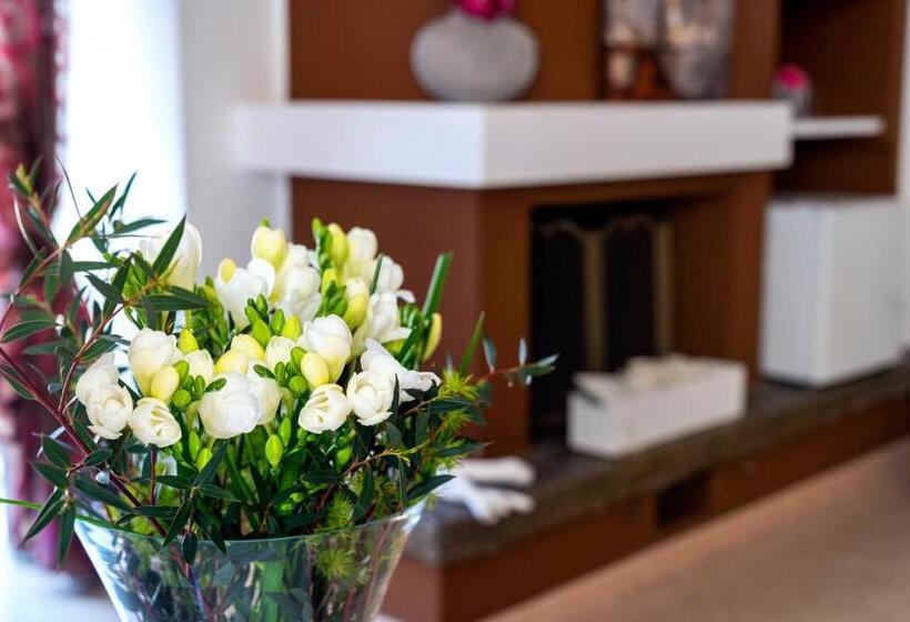 سوئیت با بالکن, Le Marinelle Trani B&b
