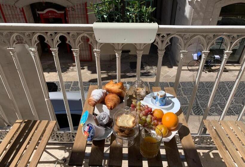 اتاق استاندارد با بالکن, Le Marinelle Trani B&b