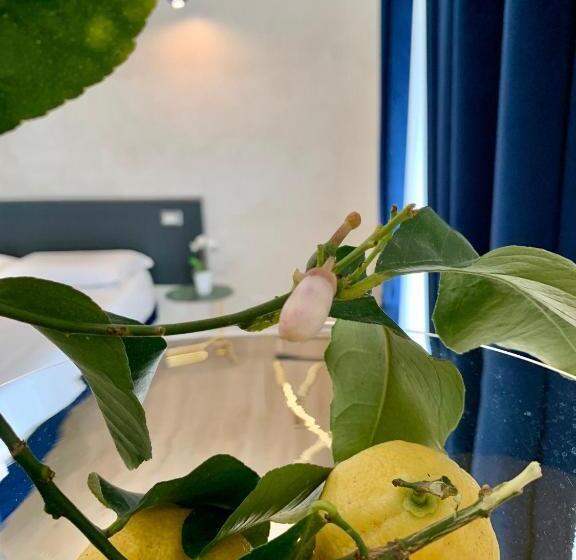 اتاق استاندارد با بالکن, Le Marinelle Trani B&b
