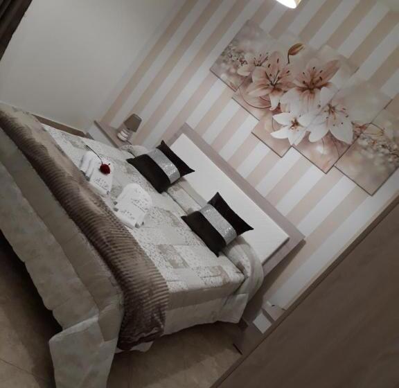 اتاق لوکس با بالکن, A Casa Di Simona