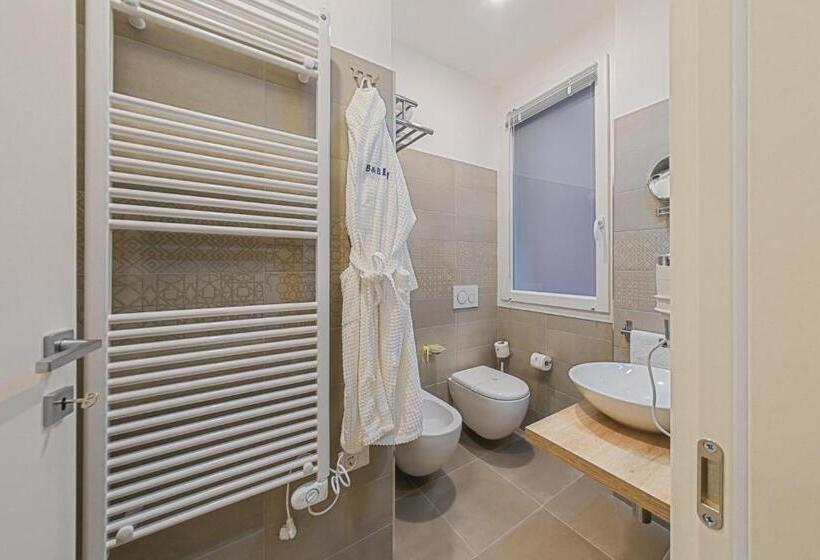 اتاق استاندارد, B&b H68