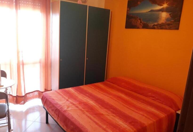 اتاق استاندارد با تخت بزرگ, B&b Panorama Cagliari