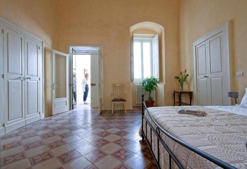 Номер Deluxe, Palazzo Cariddi