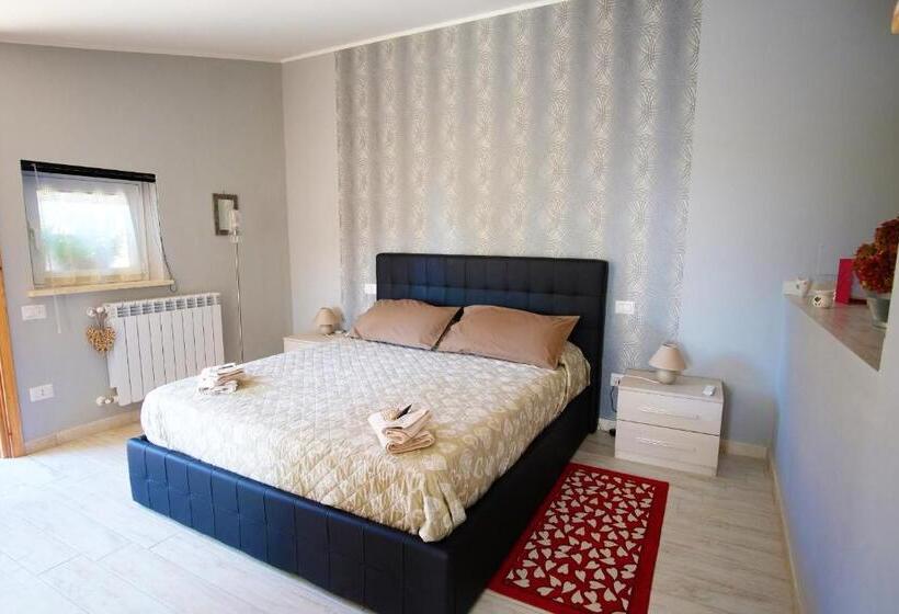 Люкс Вид на Сад, Bed And Breakfast Romantica Evasione