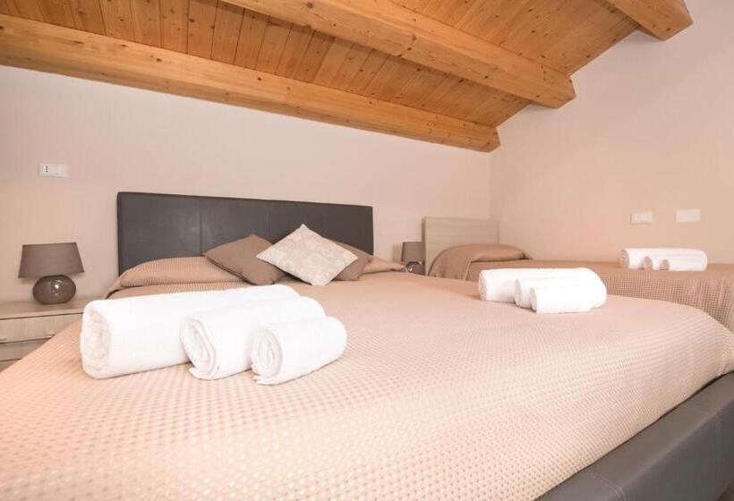 اتاق استاندارد سه نفره, Casa Vacanze Malaclà