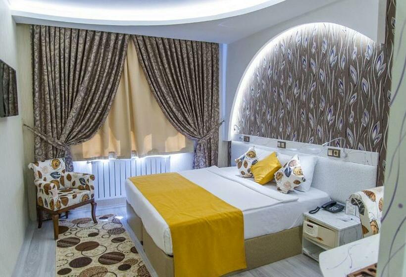 اتاق لوکس با تخت بزرگ, Dundar