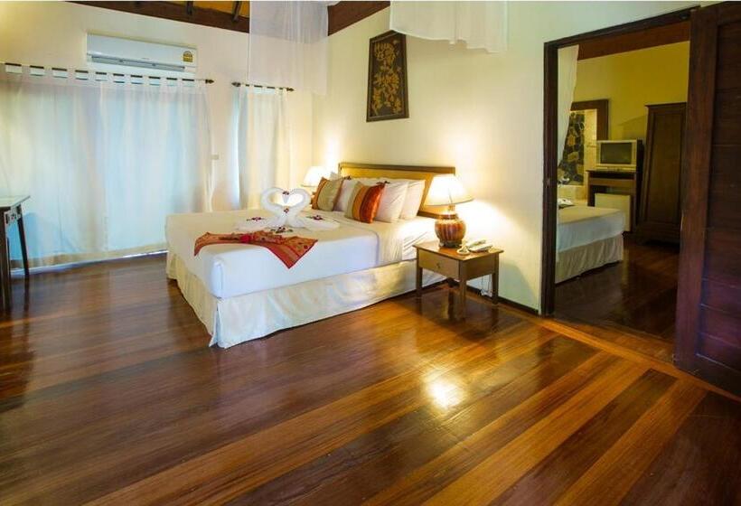 Номер Deluxe, Golden Pine Resort And Spa