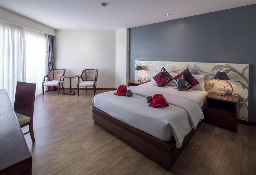 Quarto Superior Vista Mar Lateral, Grand Jomtien Palace Hotel   Sha Extra Plus