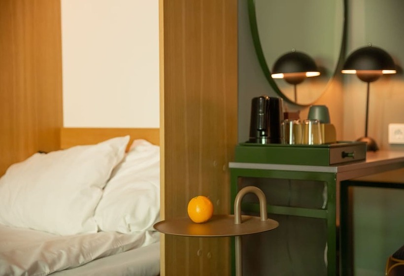 اتاق استاندارد سه نفره, Spar Hotel Gårda