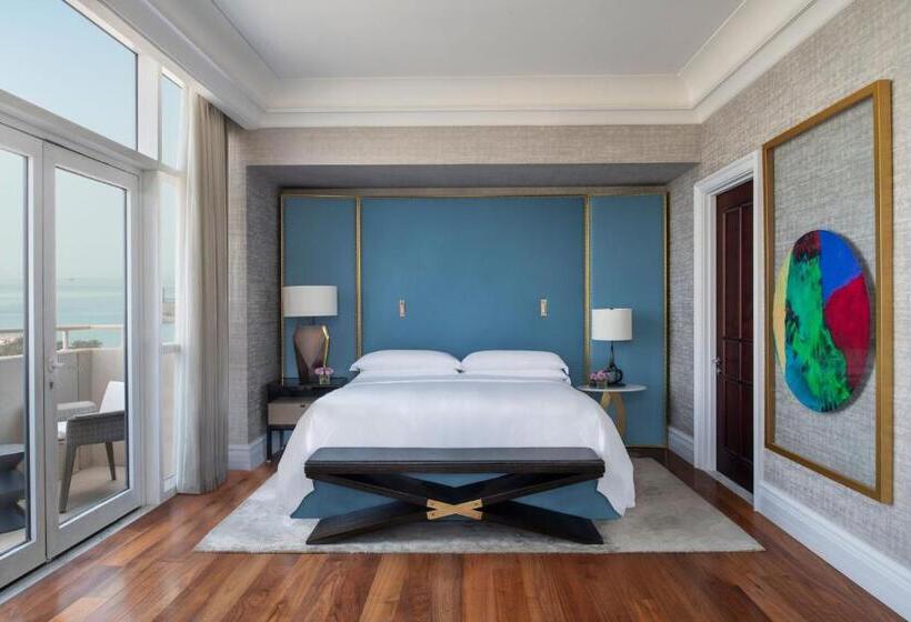 سوییت جونیور, The Ritzcarlton, Doha