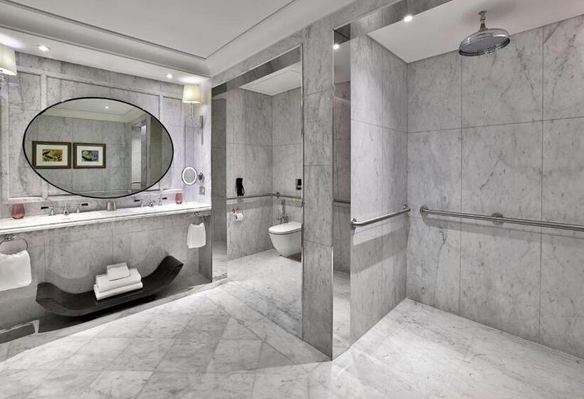 اتاق کلاب, The Ritzcarlton, Doha