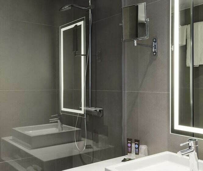 اتاق سوپریور, Novotel Edinburgh Centre
