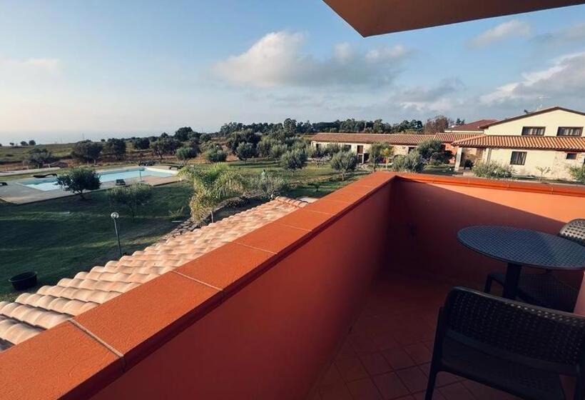 Семейный Номер Вид на Море, B&b Casale Pietrantica Tropea