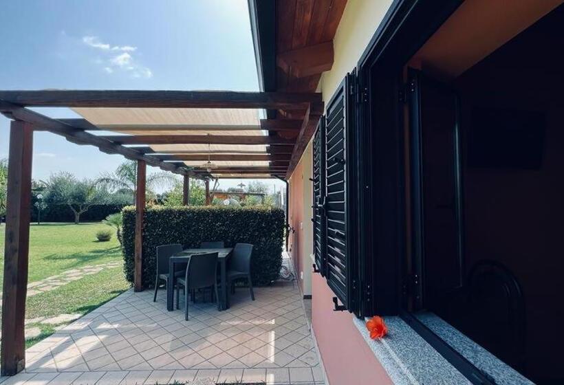 Апартаменты 1 Спальня Вид на Сад, B&b Casale Pietrantica Tropea