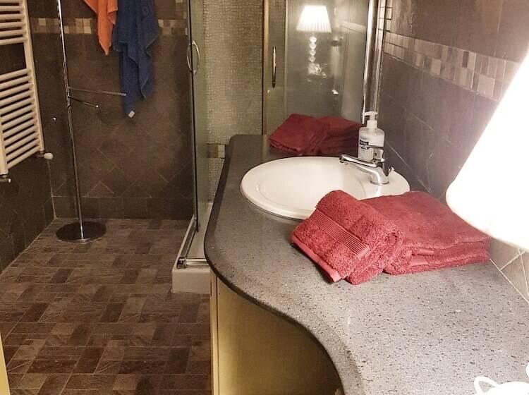 اتاق سوپریور چهار تخته, B&b Welcome