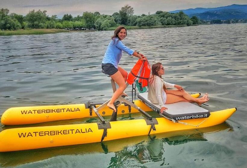 Семейный Номер, Ritratto Sul Lago