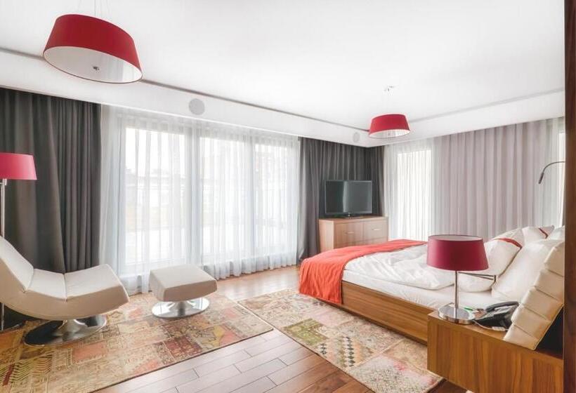 Президентский Люкс, Holiday Inn Krakow City Centre, An Ihg