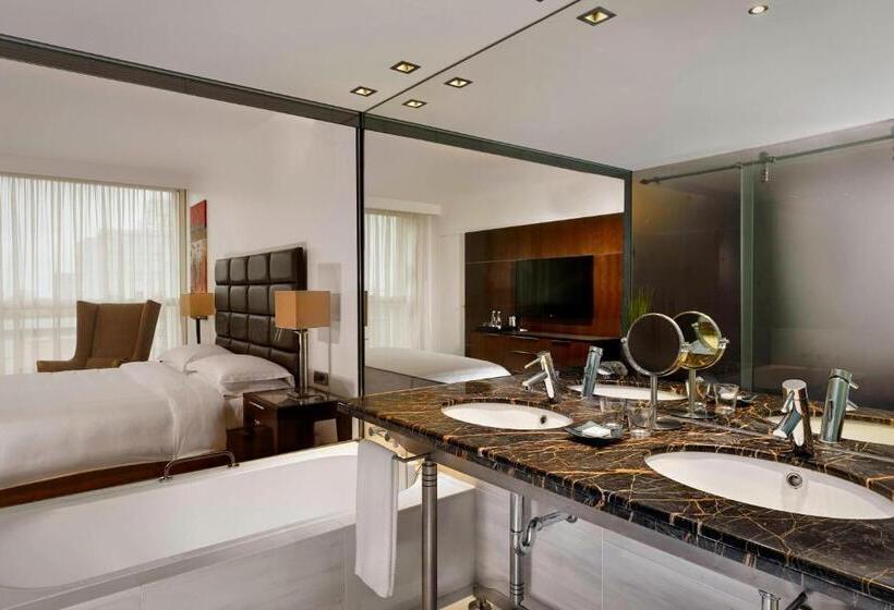 Suite Ejecutiva Cama King, Sheraton Porto Hotel & Spa
