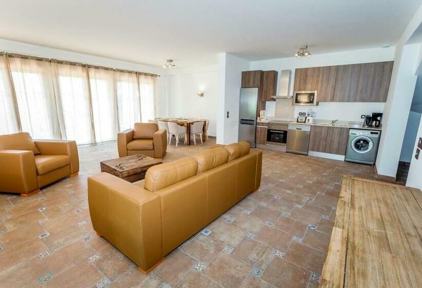ویلای سوپریور 1 خوابه, Résidence Prestige Odalys Les Villas Milady