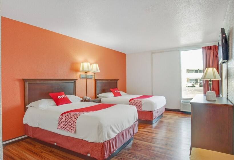 Номер Стандарт 2 Двуспальные Кровати, Oyo Hotel Mona Lake Muskegon