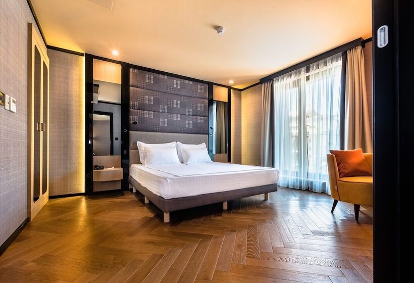 Люкс Superior, Eurostars Sofia City