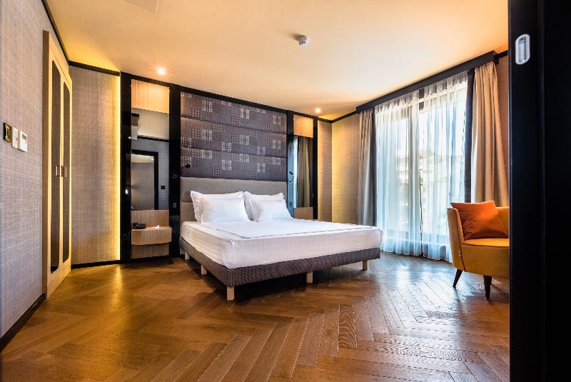 Люкс Superior, Eurostars Sofia City