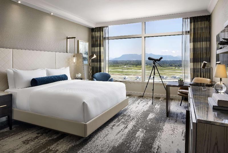 اتاق استاندارد با چشم‌انداز, Fairmont Vancouver Airport Interminal
