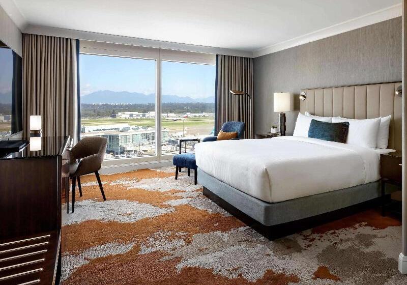 اتاق استاندارد با تخت بزرگ, Fairmont Vancouver Airport Interminal
