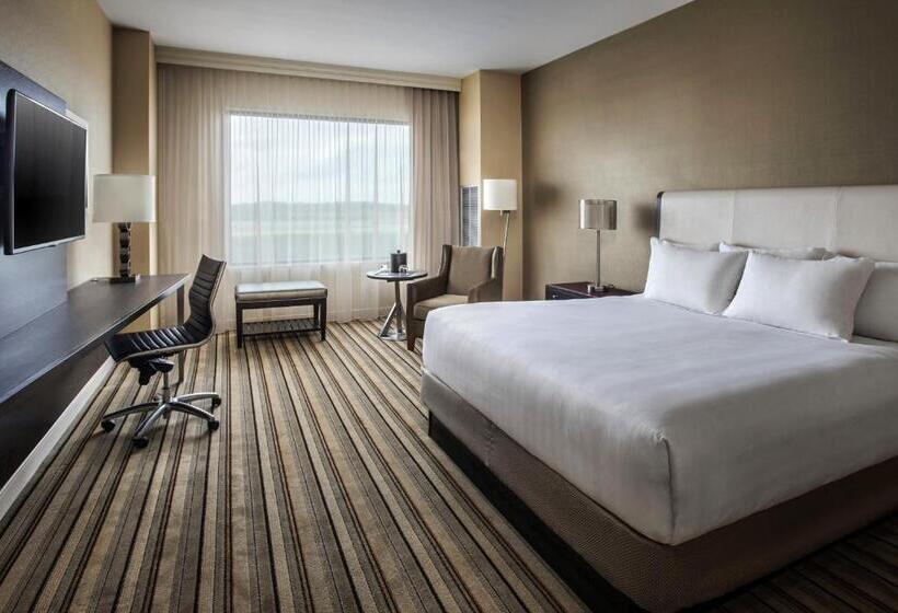 اتاق استاندارد با تخت بزرگ, Hyatt Regency Pittsburgh International Airport